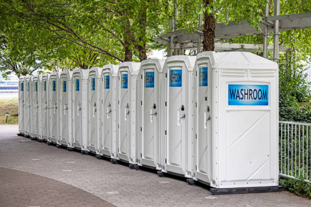 Portable restroom solutions in Smith Center, KS
